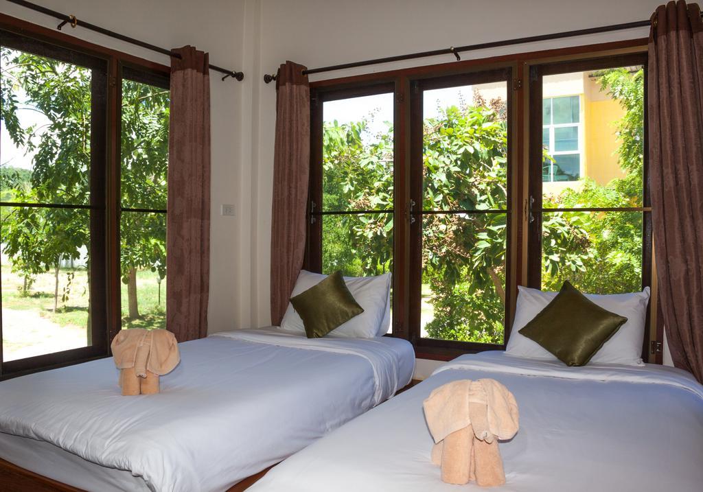 Sweet Honey Pranburi Hotell Sam Roi Yot Eksteriør bilde